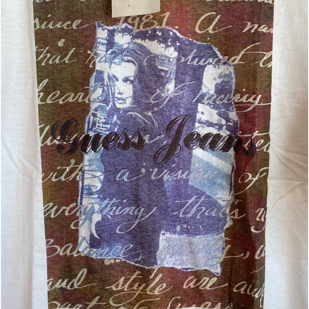 Vintage (I believe 90’s) Guess T-Shirt -NWT